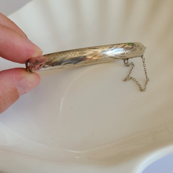Vintage Sterling Silver Hand Engraved Hinged Bangle Bracelet BC Zinoff - Picture 5 of 6